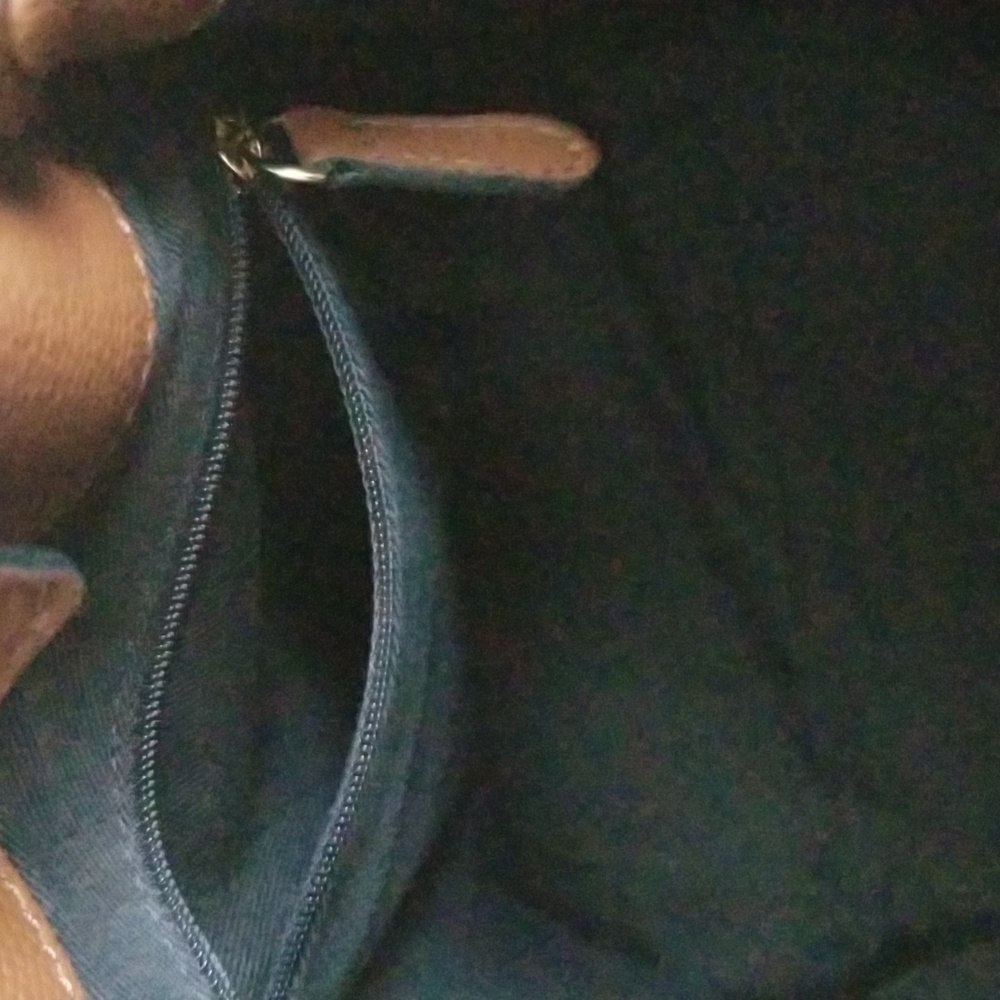 ❣️HP❣️ New DeMellier New York Leather Bucket Bag - Picture 13 of 14